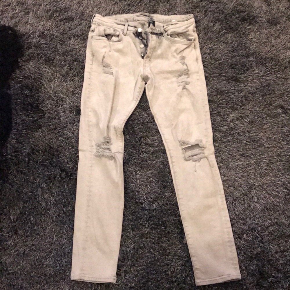 Men’s White Distressed PacSun Skinny Jeans